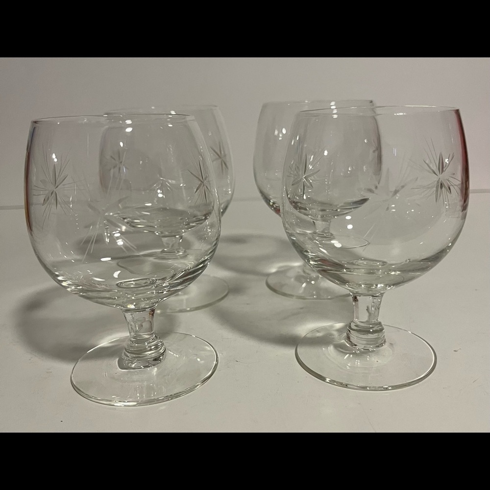 Vintage Brandy Snifters Cognac Etched Glass Star Pattern Set Of 4 MCM